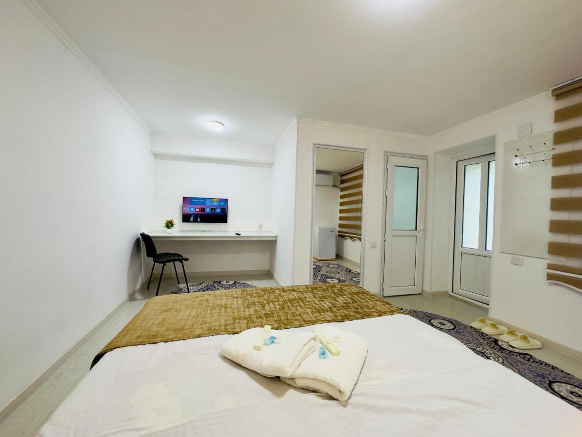 Abs Guest House Osh Luaran gambar
